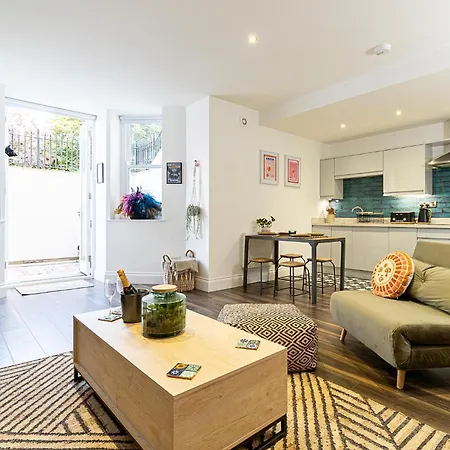 アパート Esplanade Retreat - Stylish 1 Bed With Patio